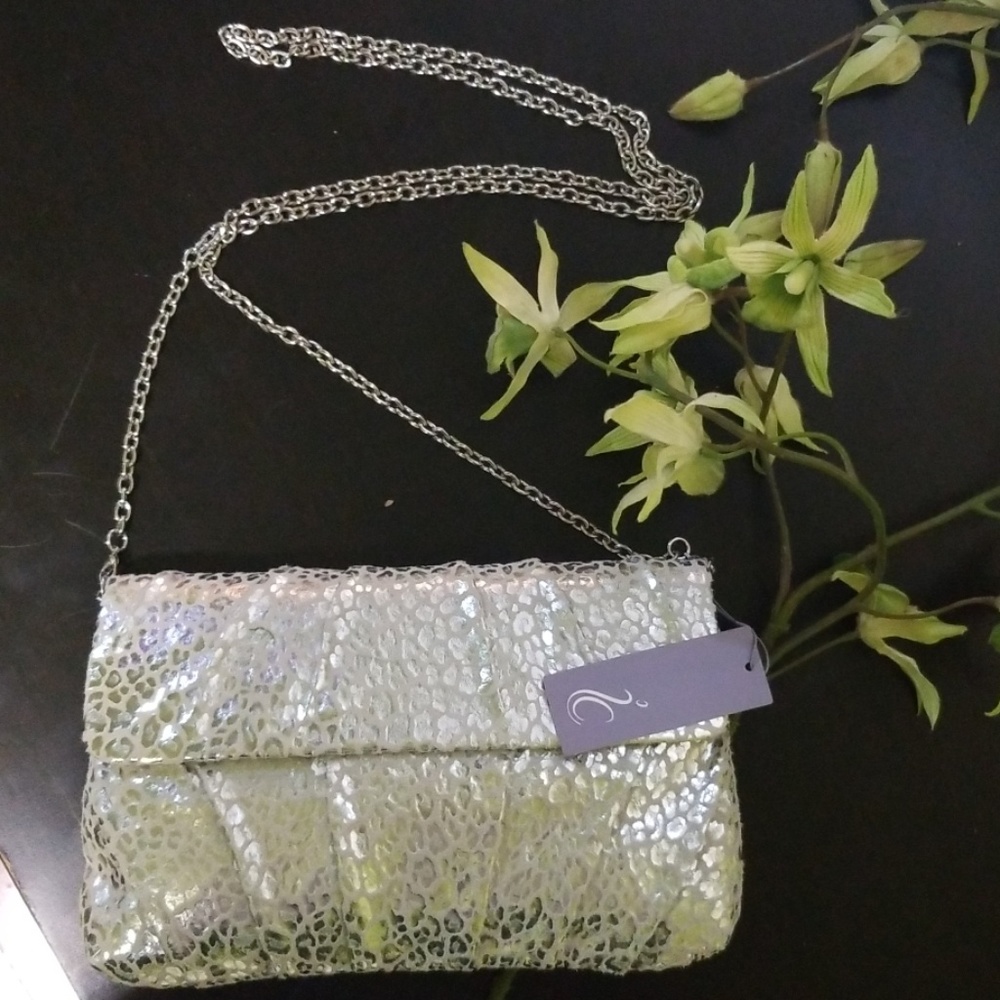 Inge Christopher ♥️ foldover clutch